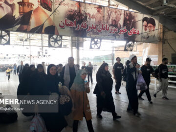 زائران با صبر و مدیریت به خانه بازگردند