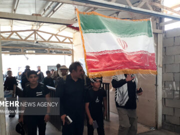 آخرین وضعیت و آمار تردد در مرز مهران طی شامگاه پنجشنبه