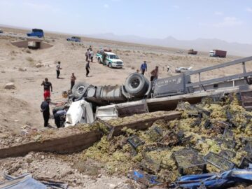 سانحه تصادف در جاده اصفهان به دلیجان پنج مصدوم و فوتی بر جای گذاشت