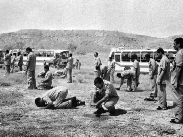 روایتی از استقامت اسرای نوجوان ایرانی در اردوگاه تبلیغاتی «رمادی»
