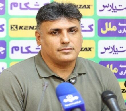 خلیفه اصل: ریسک بازی دادن به جوان ها را می پذیرم
