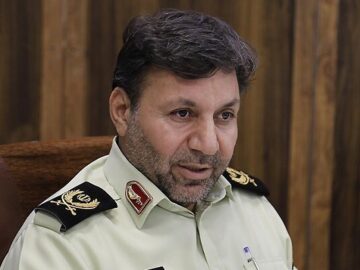 تأمین امنیت و ارائه خدمات انتظامی به زائران اربعین افتخاری ارزنده است