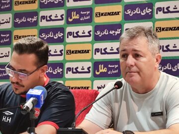 امروز بازیکنان تراکتور بازی خوبی ارائه نکردند ولی استقلال خوب بازی کرد