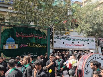 عزاداران از سراسر ایران در جوار حرم امام رضا (ع)