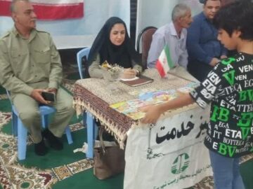 توزیع کتب ترویج فرهنگ حفاظت محیط زیست بین کودکان و نوجوانان در گناوه