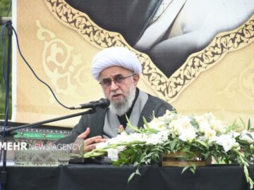 آیت الله رمضانی:شهدا با جان فشانی امنیت و استقلال ایران را تضمین کردند