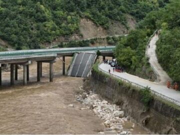 ۴ کشته و ۱۲ مفقود در پی حادثه ساخت پل در شمال غربی چین