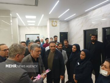 اولویت اصلی ارتقای حقوق و وضعیت نیروی انسانی حوزه سلامت است