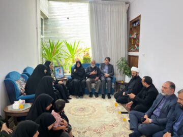 معاون رئیس جمهور: خانواده‌ شهداچراغ راه ملت ایران در مسیر مقاومت هستند