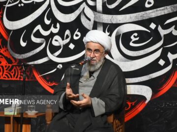 آیت الله رمضانی:فتنه‌ها همیشه با شعارهای فریبنده ظاهر می شوند