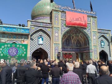 حرکت دسته عزاداری شهادت امام رضا (ع) در آستانه اشرفیه
