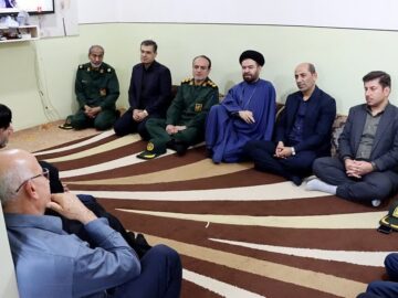 لزوم رسیدگی به مشکلات درمانی والدین شهدا در دشتی