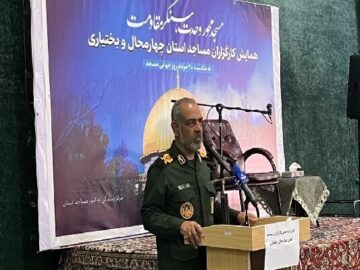 مسجد بزرگ‌ترین ظرفیت برای تحقق جهاد تبیین است