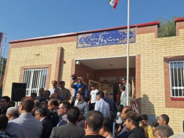 افتتاح مدرسه ۶ کلاسه در روستای کرجو با حضور معاون حقوقی رئیس جمهور