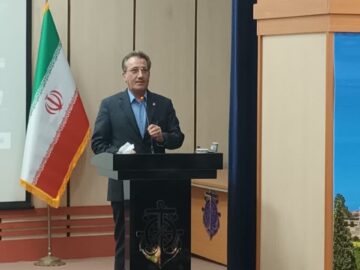 توسعه اقتصاد دریا محور دستور اول نظام است