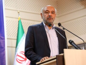 بخش خصوصی در توسعه منطقه‌ای به ویژه در کردستان نقش آفرینی کند