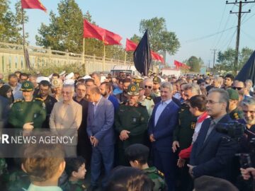 نمایشگاه فرهنگی و هنری «روایت پرچمداران» در گیلان افتتاح شد