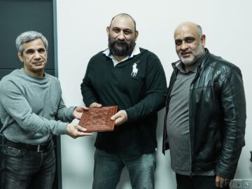 رئیس هیات تهران: تعامل و همدلی ۲ بال‌ توسعه کشتی استان است
