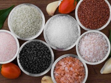 نمک یددار، نمک دریا و نمک‌های رنگی؛ حقایق و تبلیغات کاذب