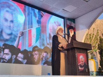 خطیب جمعه کرمان: زمان اتحاد دولت‌های مسلمان فرا رسیده است