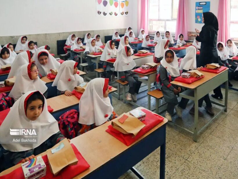 فرآیند استخدام ۸۴۱ معلم در کرمان آغاز شد