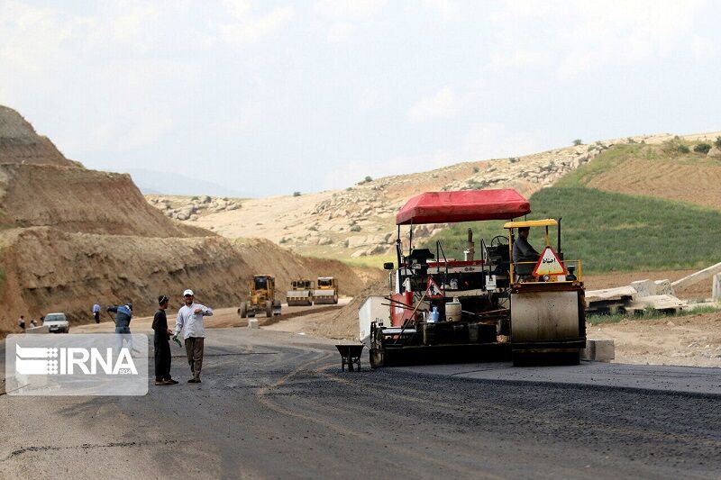 شتاب‌بخشی عملیات راهداری در روستاهای محروم آذربایجان‌غربی گام مهم دولت برای ارتقاء ایمنی