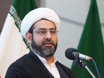 خطیب جمعه اهواز: همدلی و اتحاد ملت ایران رمز پیروزی در جنگ ۱۲ روزه بود