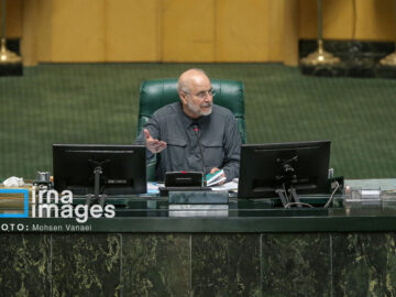 قالیباف: رفع معضل افزایش قیمت کالاهای اساسی در گرو اجرای طرح کالابرگ الکترونیک است