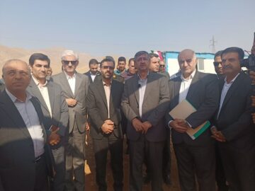 استاندار لرستان: مزایای اقتصادی راه‌آهن دورود – بروجرد برای مردم منطقه تبیین شود