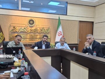 رئیس اتاق بازرگانی خرمشهر: نیازمند نقشه راه مناسبت توسعه گردشگری در منطقه هستیم