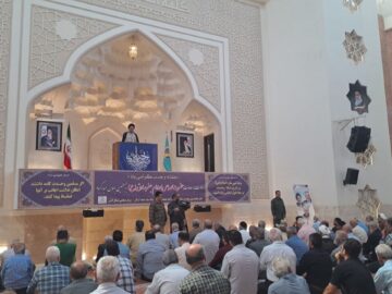 امام جمعه گرگان: وحدت امت اسلامی محور اصلی مقابله با توطئه‌ مستکبرین است