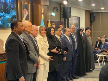 حلقه های نخبگانی در کشورهای اسلامی باید تشکیل شود