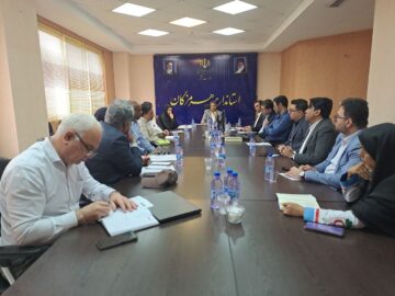 قائم‌مقام استاندار: سامان‌دهی سواحل هرمزگان نیازمند خدمات ایمن و پایش زیست‌محیطی است
