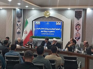 تاکید استاندار کرمان بر بسیج همگانی برای بازگرداندن کودکان بازمانده از تحصیل