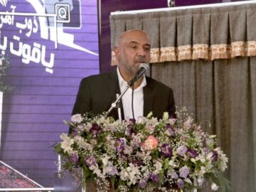وزیر کار: ساخت ۱۱۷ هزار واحد مسکونی کارگری از هفته آینده/افتتاح مجتمع ذوب آهن فولاد بناب