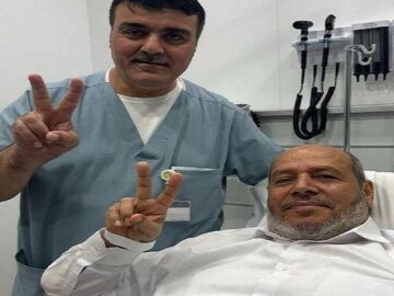 رسانه‌های فلسطین تصویری از «خلیل الحیه» پس از حمله اسرائیل به دوحه را منتشر کردند