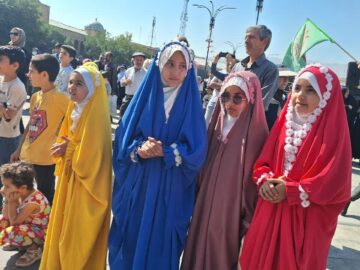 شادپیمایی بزرگ خانوادگی امت احمد(ص) در همدان
