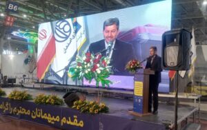 استاندار اصفهان: نمایشگاه‌ها باید محلی برای خلاقیت و حل مشکلات باشند