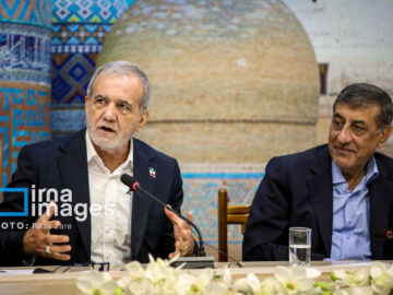 سخنان رییس جمهور در نشست با فعالان فرهنگی و اجتماعی استان اردبیل