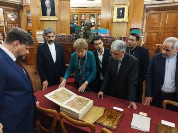 صالحی: فهرست‌واره نسخ خطی فارسی در روسیه تهیه می‌شود