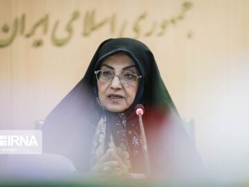 بروجردی: تفویض اختیارات به استانداران نباید در حد شعار باقی بماند