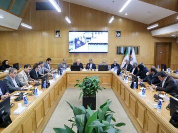 قانون «توسعه صنعت ایرانگردی و جهانگردی» با نگاه ویژه به مشهد اصلاح شد