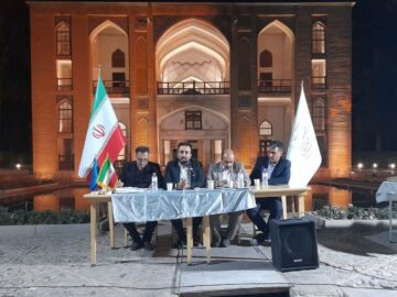 گردشگری کاشان در ۶ ماهه نخست امسال بیش از ۲۰ میلیارد تومان درآمد داشت