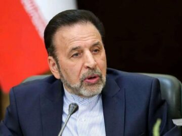 واعظی:کوچک‌سازی دولت و تحول در نظام تخصیص بودجه دو امر راهبردی و نیازمند حمایت اجتماعی است