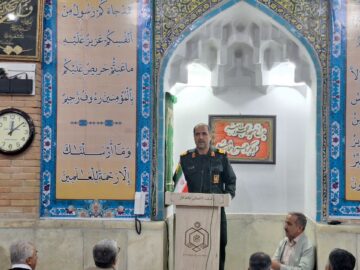 فرمانده سپاه کردستان: مسئولان برای رفع مشکلات مردم تلاش کنند