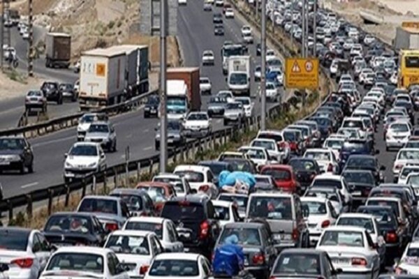 ترافیک پرحجم و روان در لاین شمالی آزادراه های زنجان حاکم است