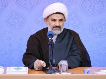 لزوم تبدیل شدن بقاع متبرکه به قطب‌های فرهنگی استان‌ها