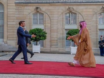 گفت‌وگوی تلفنی بن‌سلمان و ماکرون درباره تحولات منطقه