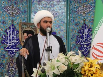 مدیران صنعت پتروشیمی به تعهدات خود در قبال بازسازی مدارس شهر عمل کنند