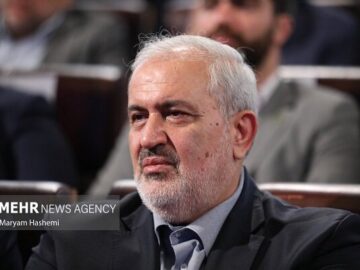 وزیر نیرو جهت بازدید از طرح‌های حوزه آب و برق وارد رباط کریم شد